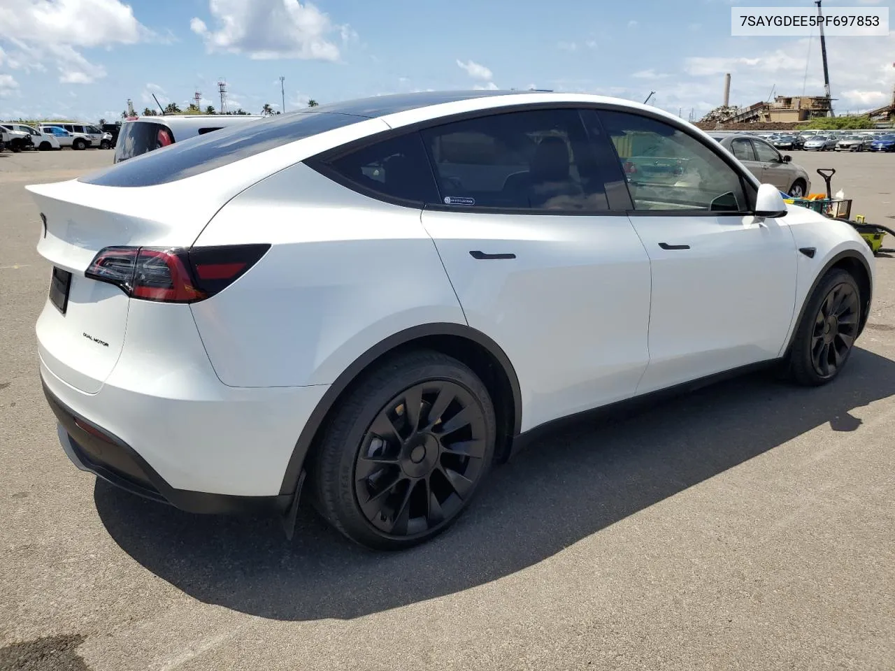 7SAYGDEE5PF697853 2023 Tesla Model Y