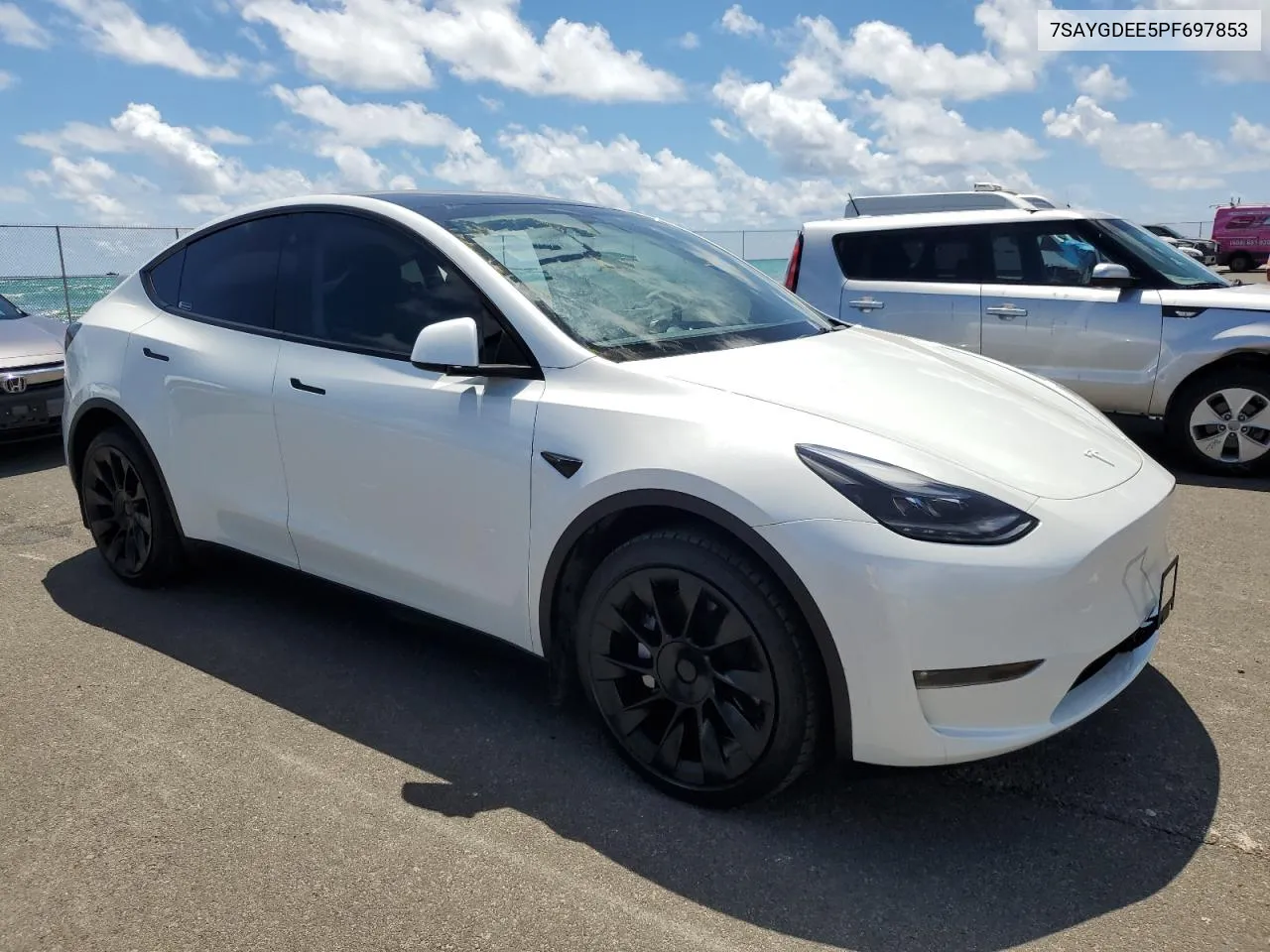 7SAYGDEE5PF697853 2023 Tesla Model Y