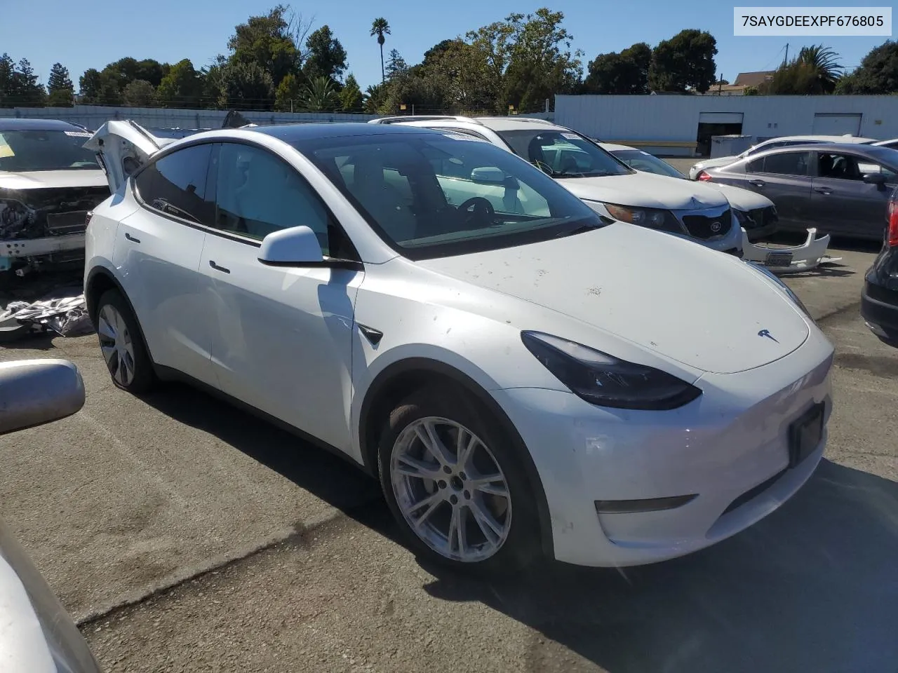 7SAYGDEEXPF676805 2023 Tesla Model Y