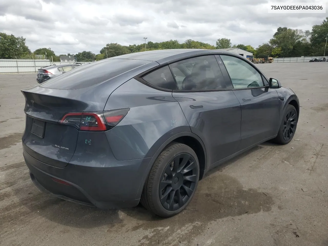 7SAYGDEE6PA043036 2023 Tesla Model Y