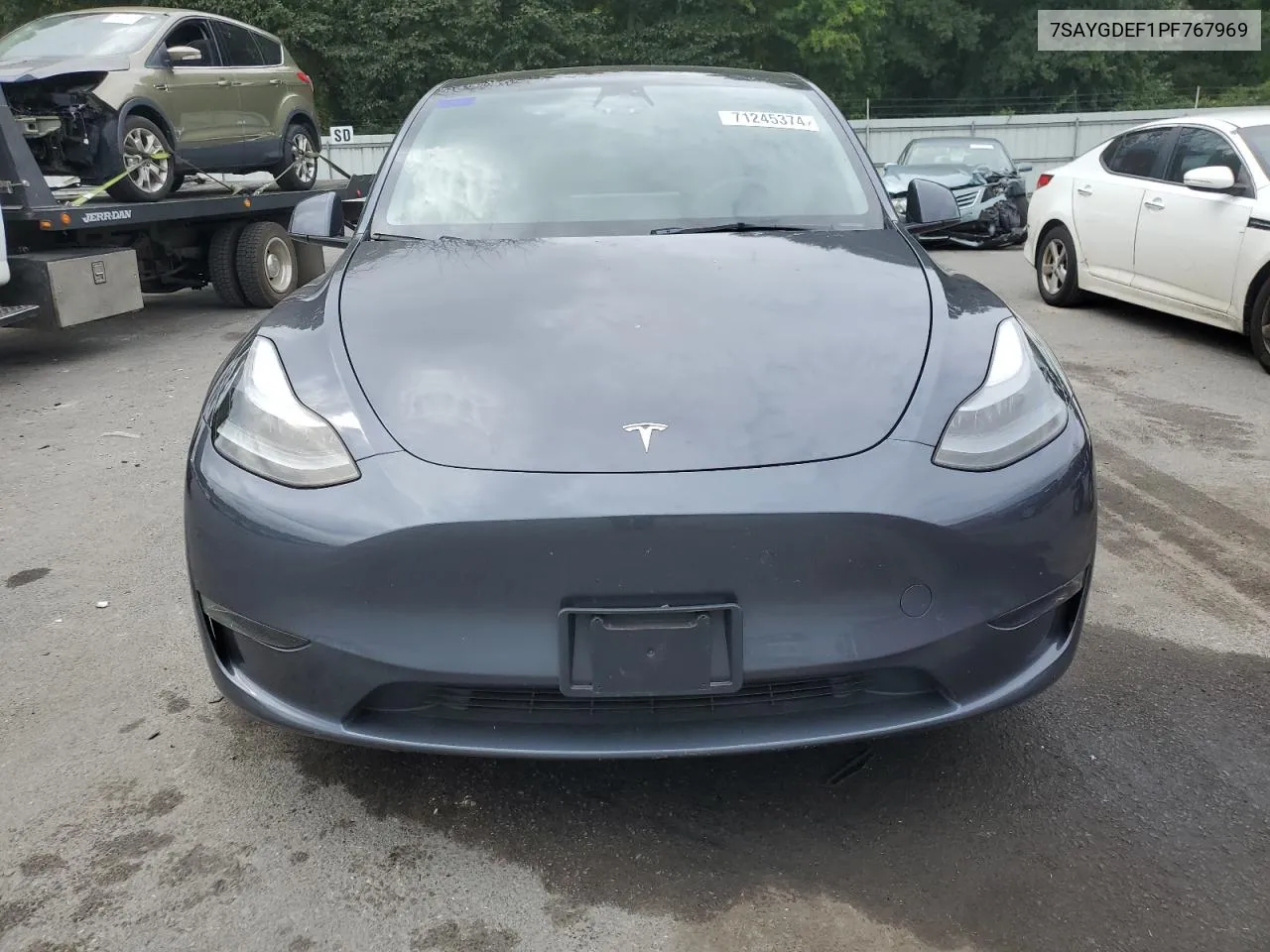 7SAYGDEF1PF767969 2023 Tesla Model Y