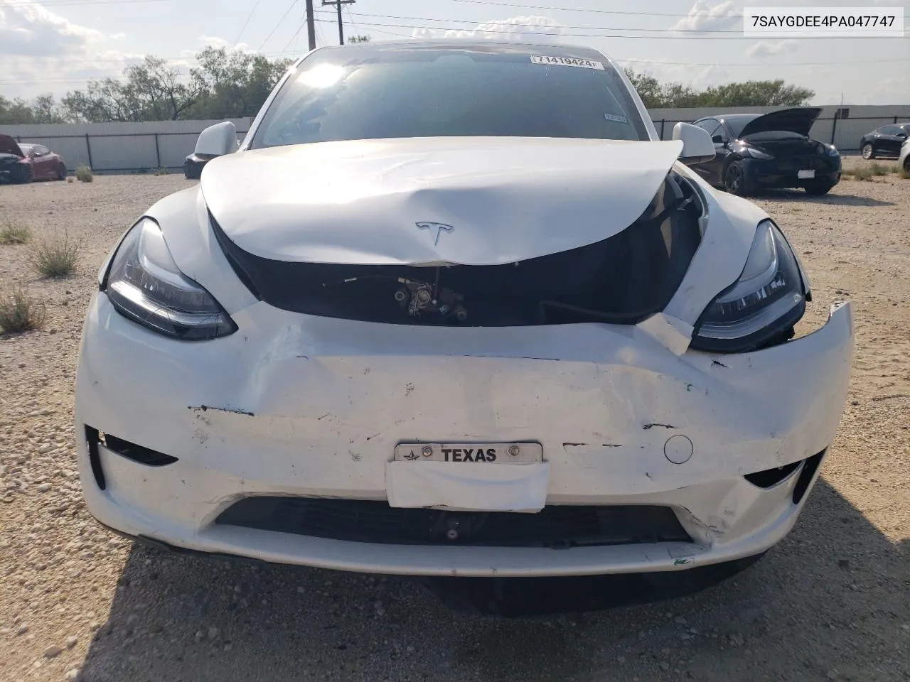 7SAYGDEE4PA047747 2023 Tesla Model Y