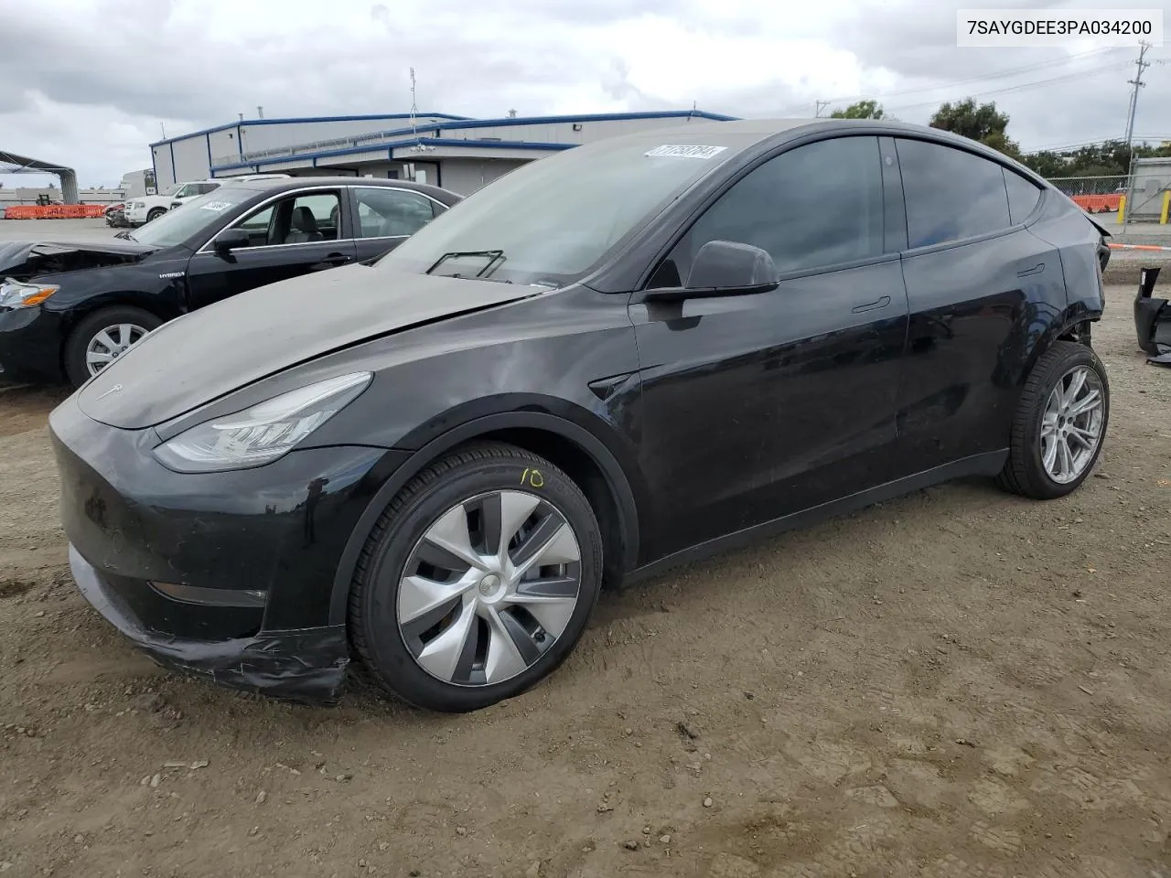 7SAYGDEE3PA034200 2023 Tesla Model Y