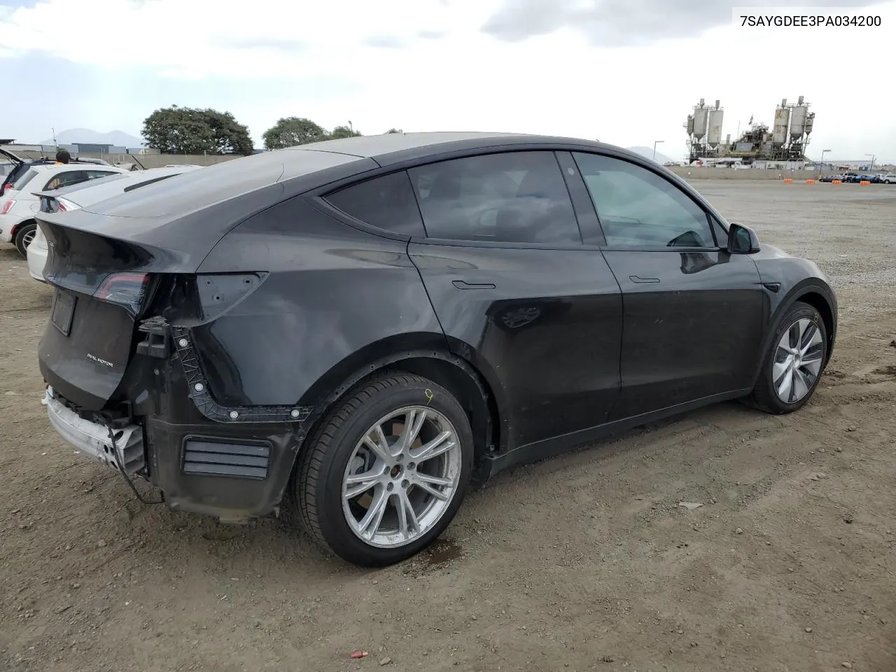 7SAYGDEE3PA034200 2023 Tesla Model Y