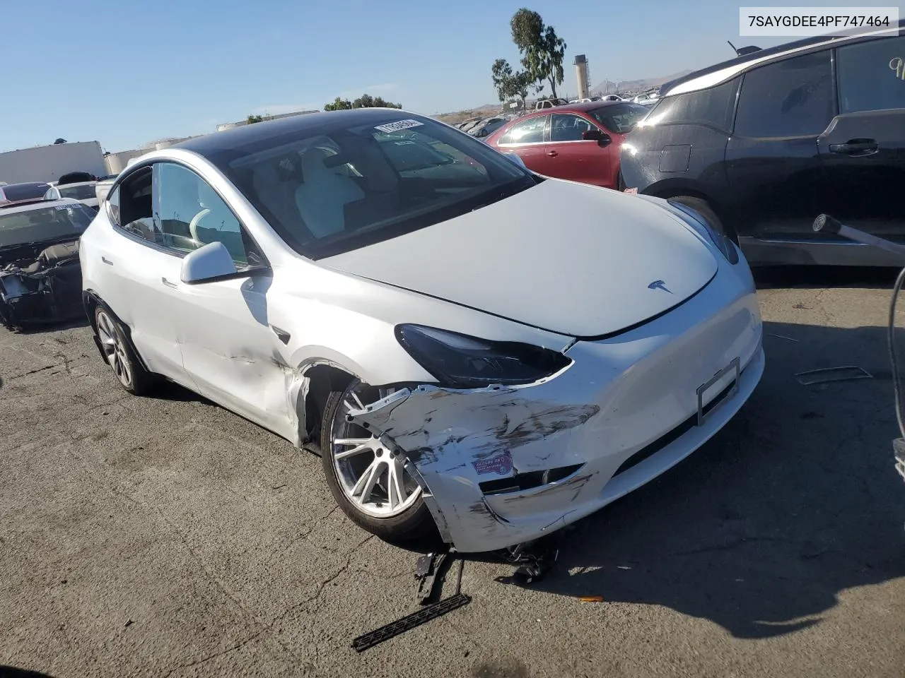 7SAYGDEE4PF747464 2023 Tesla Model Y