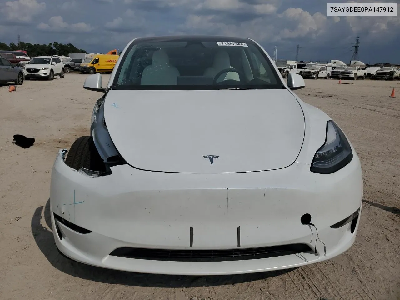 2023 Tesla Model Y VIN: 7SAYGDEE0PA147912 Lot: 71962344