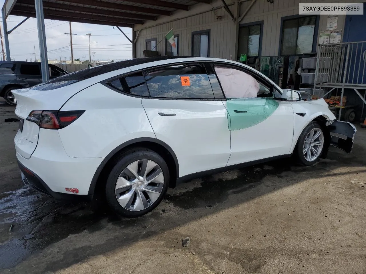 2023 Tesla Model Y VIN: 7SAYGDEE0PF893389 Lot: 72193984