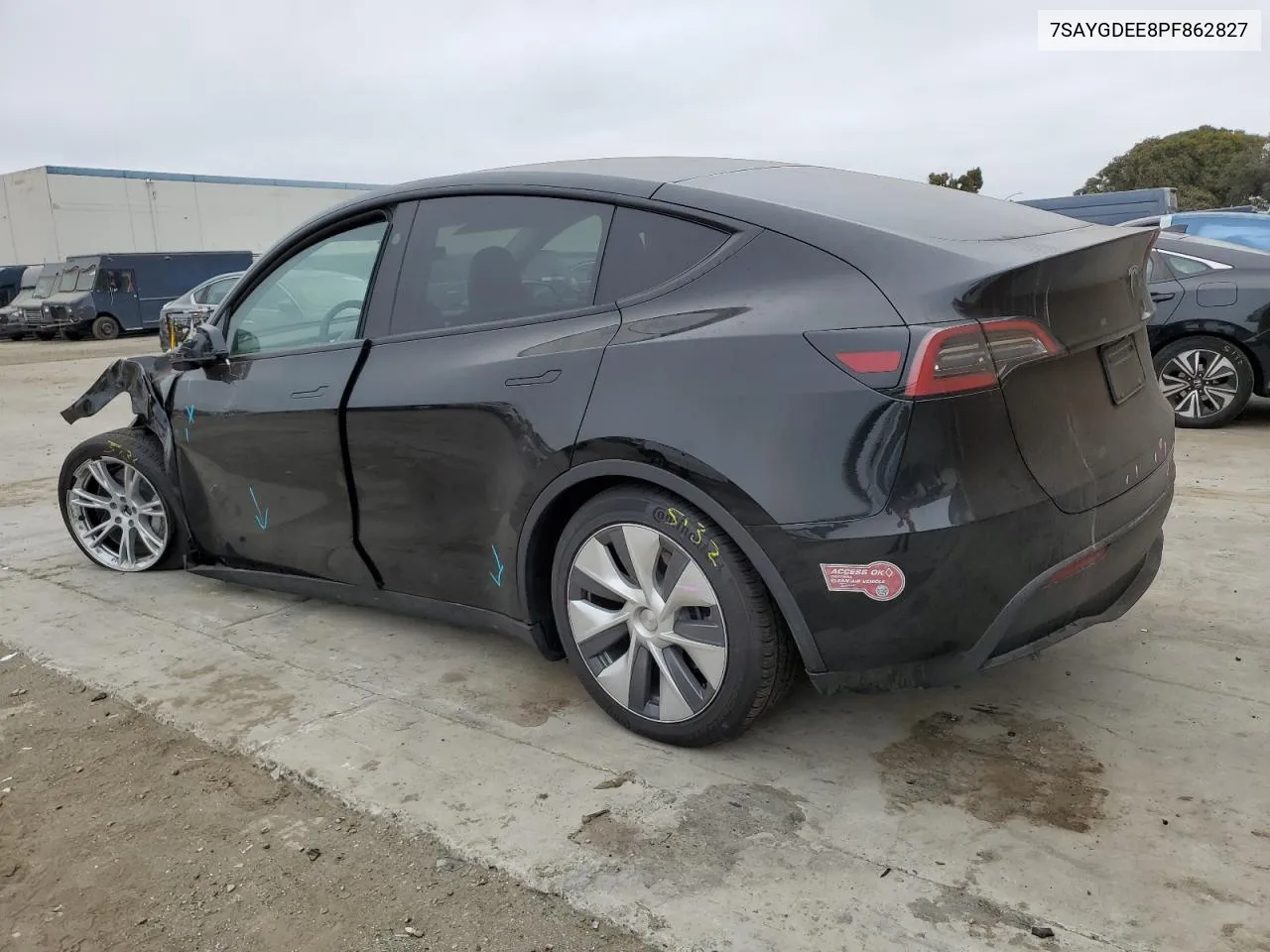 7SAYGDEE8PF862827 2023 Tesla Model Y