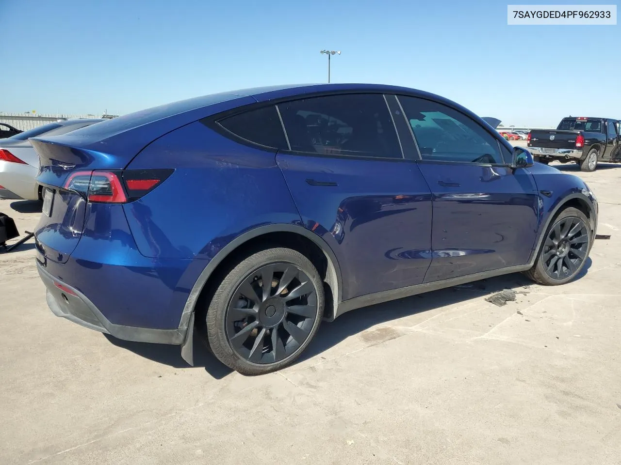 7SAYGDED4PF962933 2023 Tesla Model Y