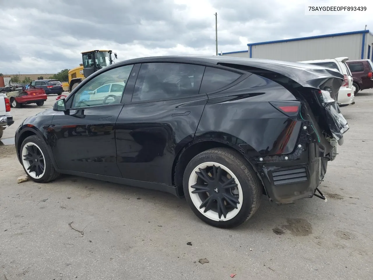 7SAYGDEE0PF893439 2023 Tesla Model Y