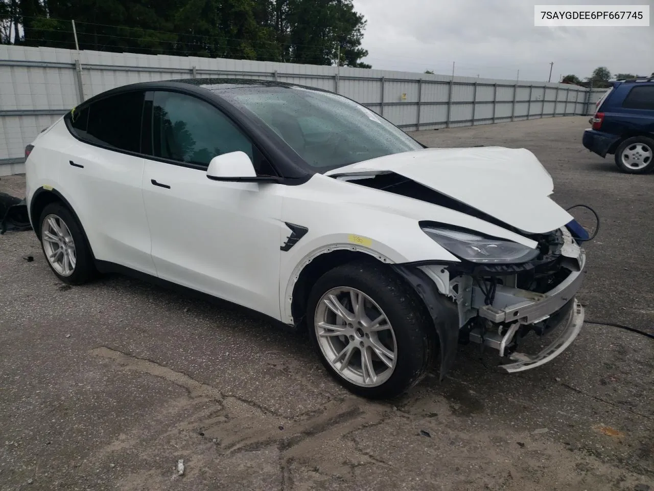 7SAYGDEE6PF667745 2023 Tesla Model Y