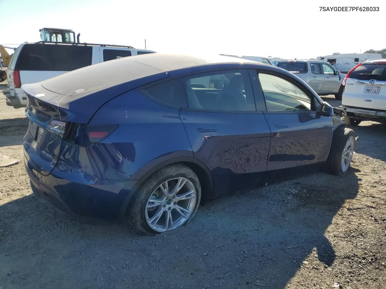 7SAYGDEE7PF628033 2023 Tesla Model Y