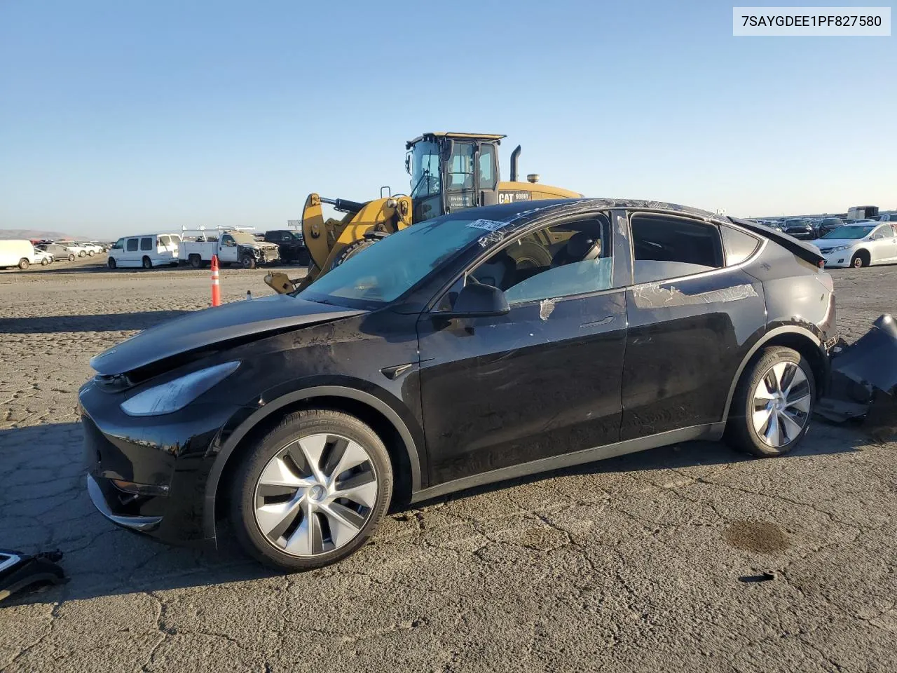 2023 Tesla Model Y VIN: 7SAYGDEE1PF827580 Lot: 73567124