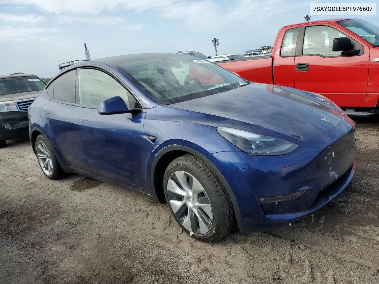 7SAYGDEE5PF976607 2023 Tesla Model Y