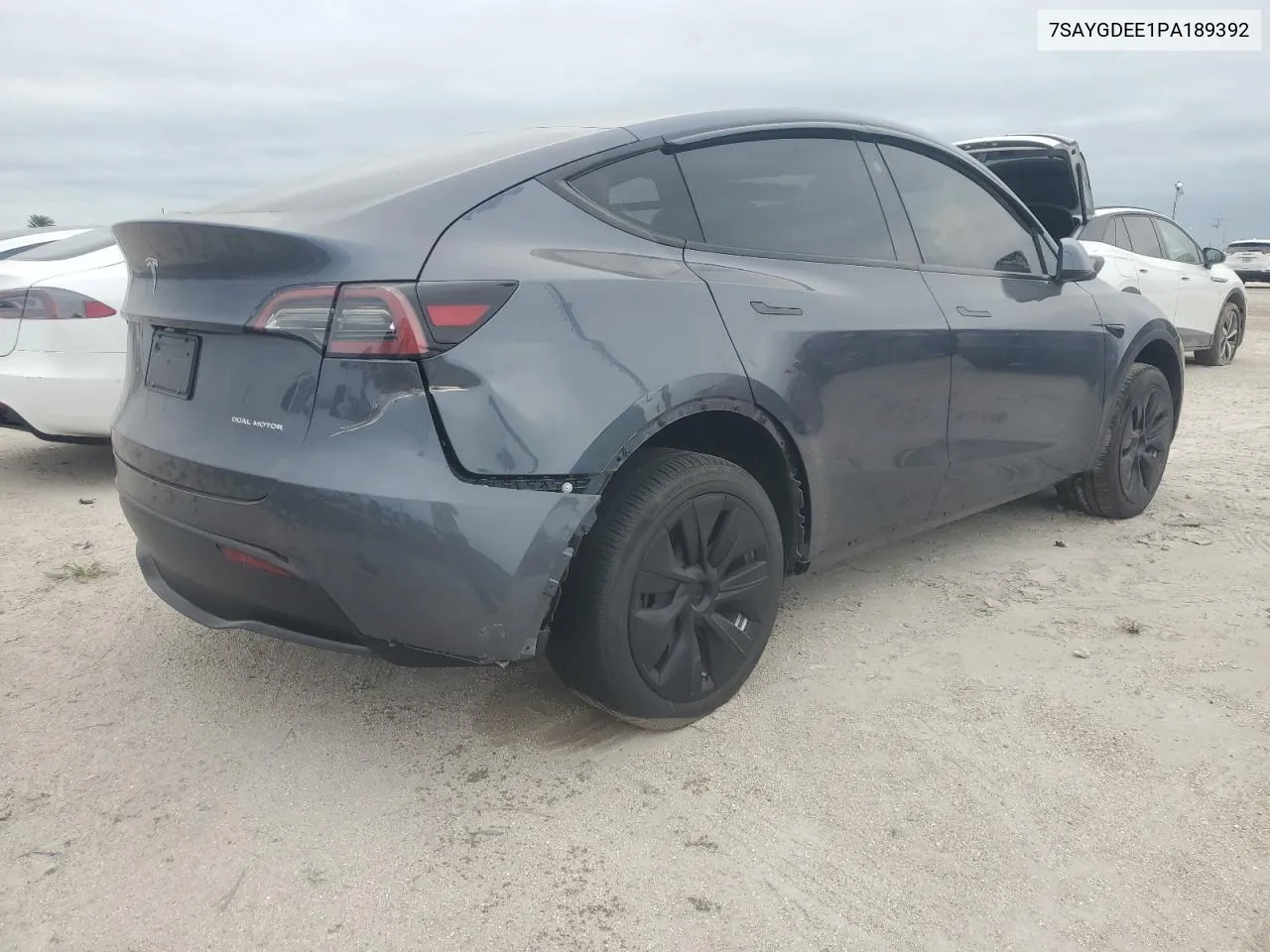 7SAYGDEE1PA189392 2023 Tesla Model Y