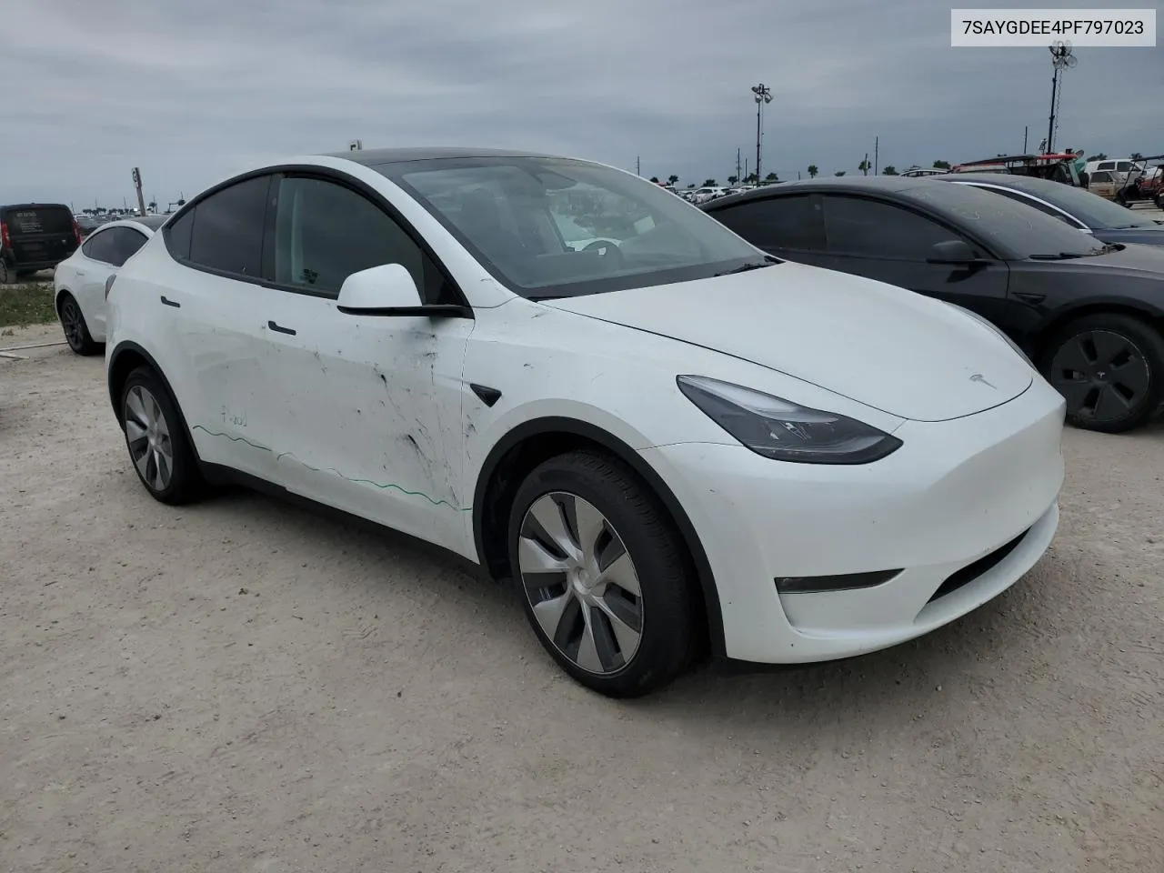 7SAYGDEE4PF797023 2023 Tesla Model Y