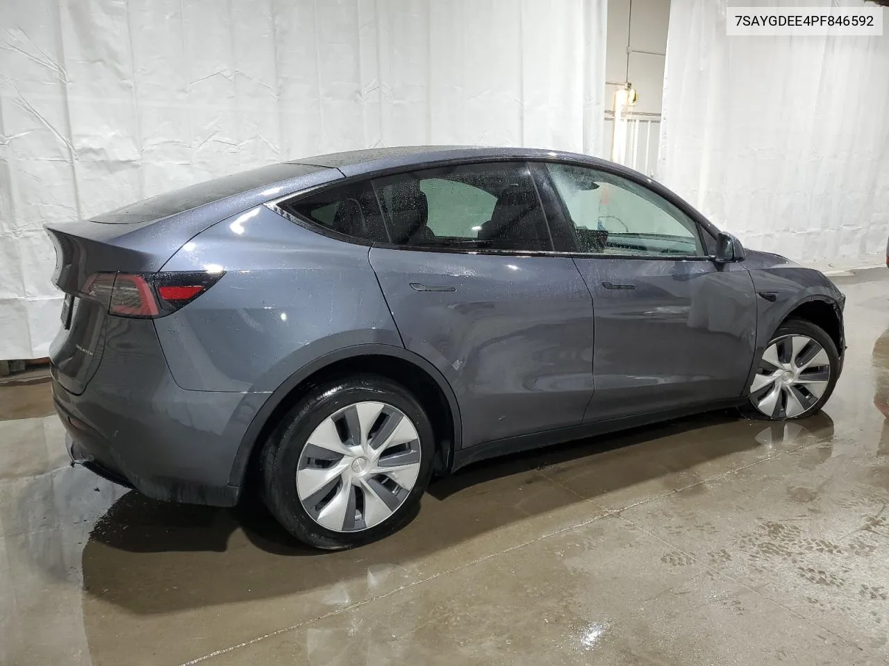 2023 Tesla Model Y VIN: 7SAYGDEE4PF846592 Lot: 75307674