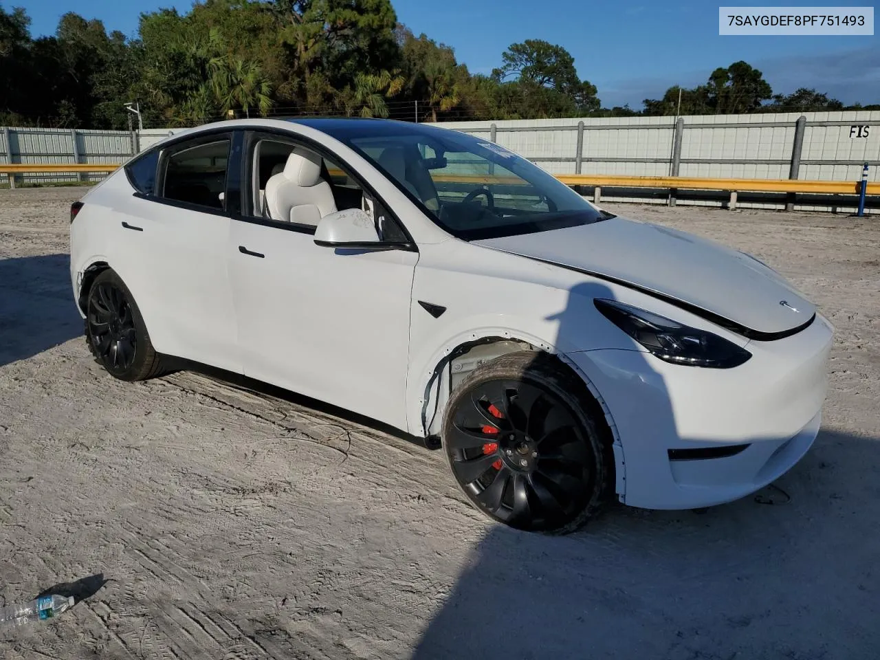 7SAYGDEF8PF751493 2023 Tesla Model Y