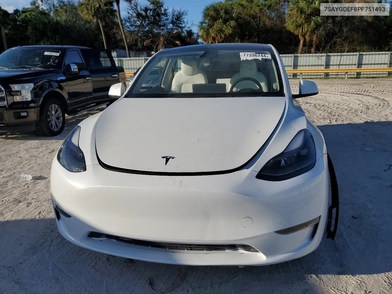 7SAYGDEF8PF751493 2023 Tesla Model Y