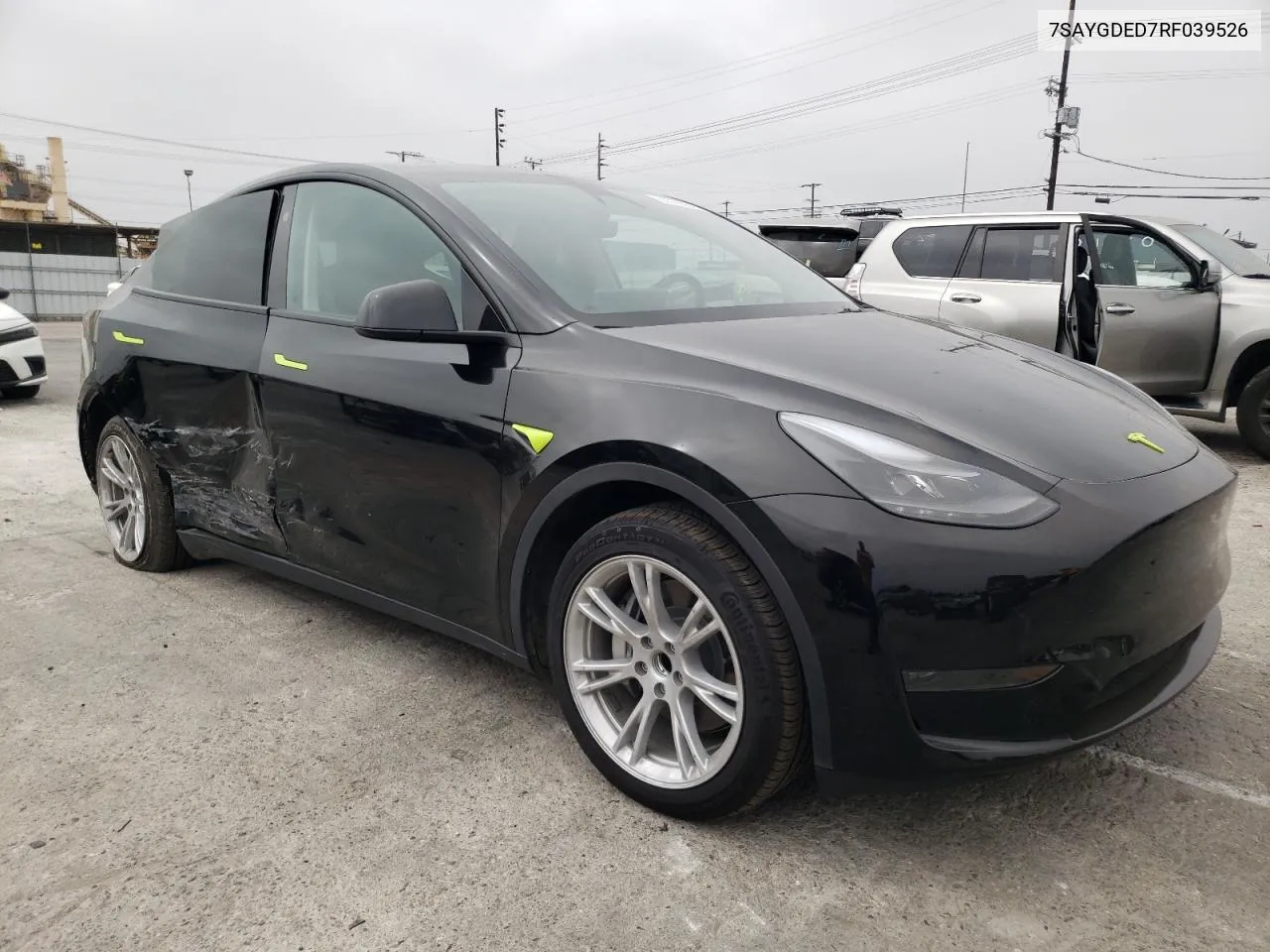 2024 Tesla Model Y VIN: 7SAYGDED7RF039526 Lot: 55339064