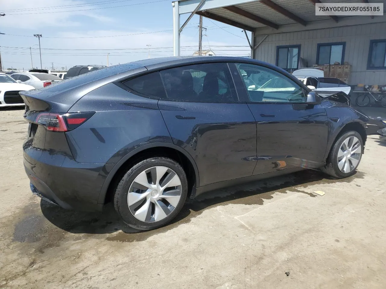 2024 Tesla Model Y VIN: 7SAYGDEDXRF055185 Lot: 55968714