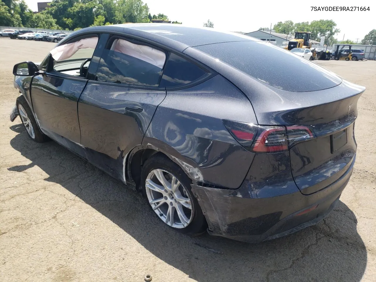 2024 Tesla Model Y VIN: 7SAYGDEE9RA271664 Lot: 58636314