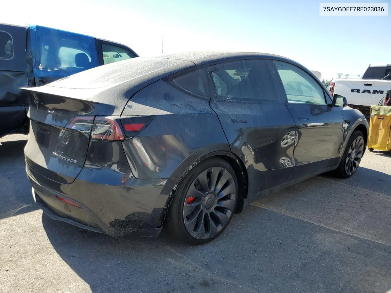 2024 Tesla Model Y VIN: 7SAYGDEF7RF023036 Lot: 61473994