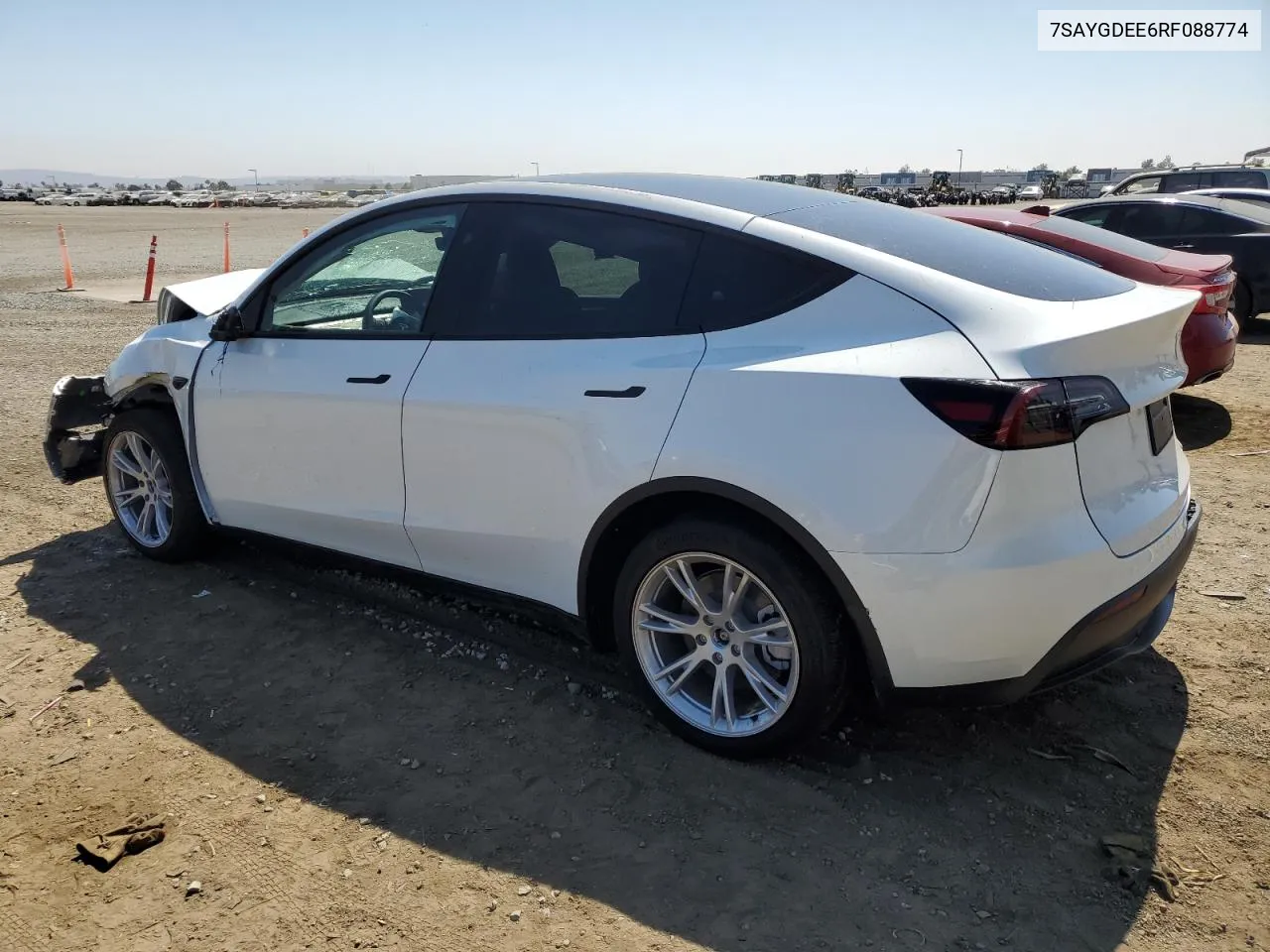 7SAYGDEE6RF088774 2024 Tesla Model Y