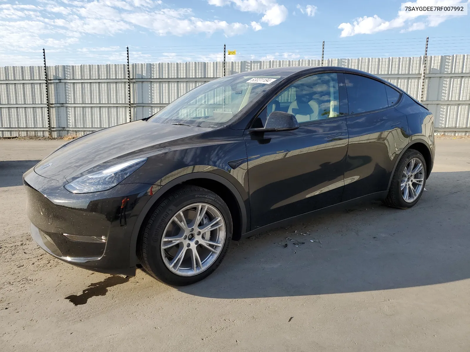 7SAYGDEE7RF007992 2024 Tesla Model Y