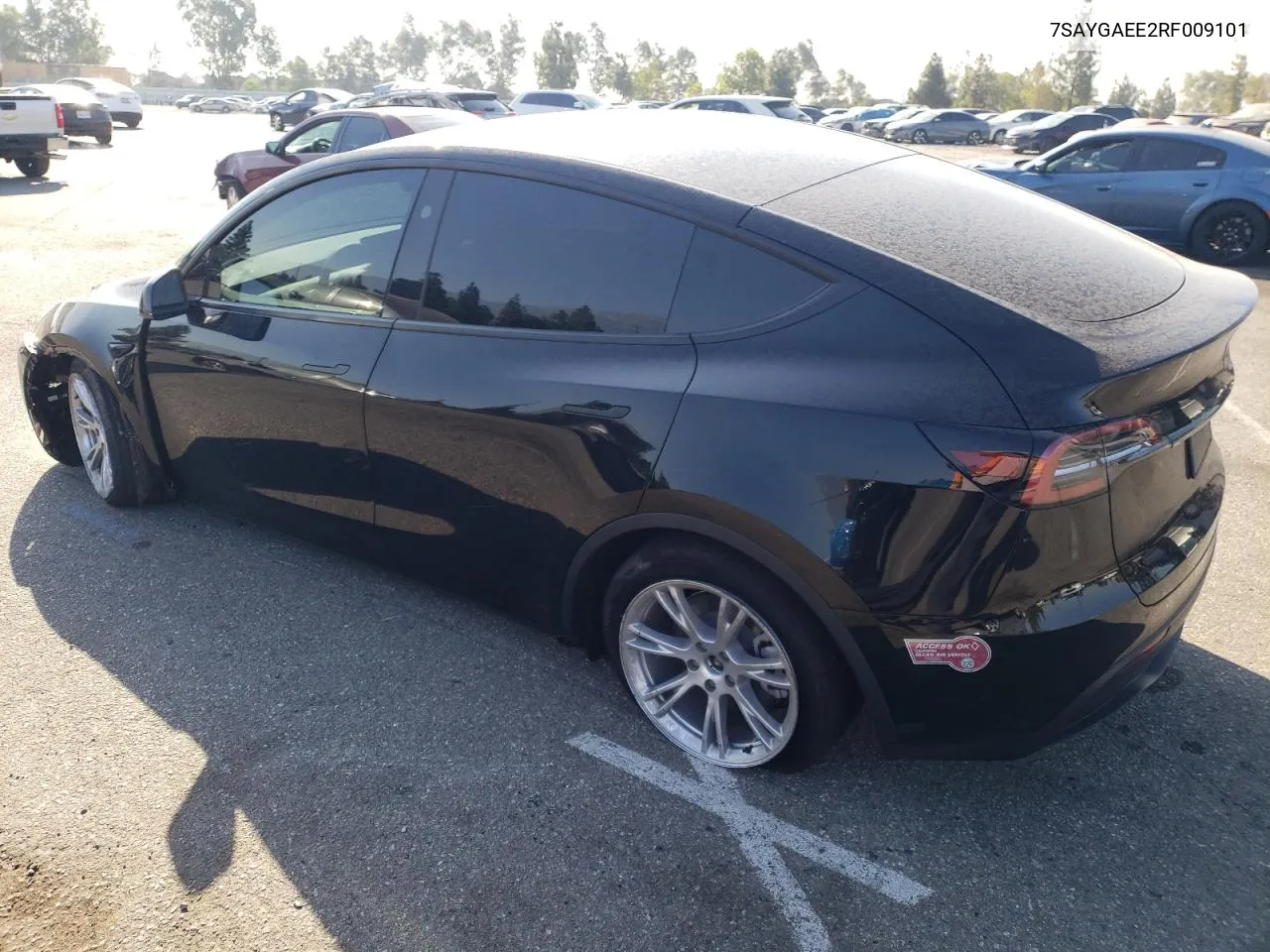 7SAYGAEE2RF009101 2024 Tesla Model Y