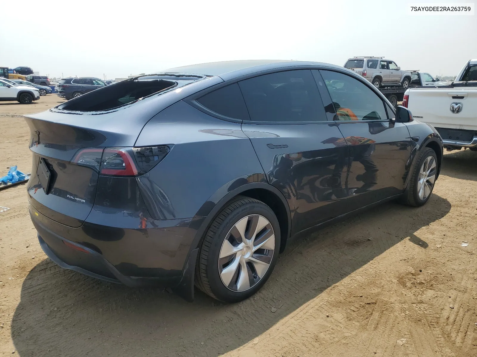 7SAYGDEE2RA263759 2024 Tesla Model Y