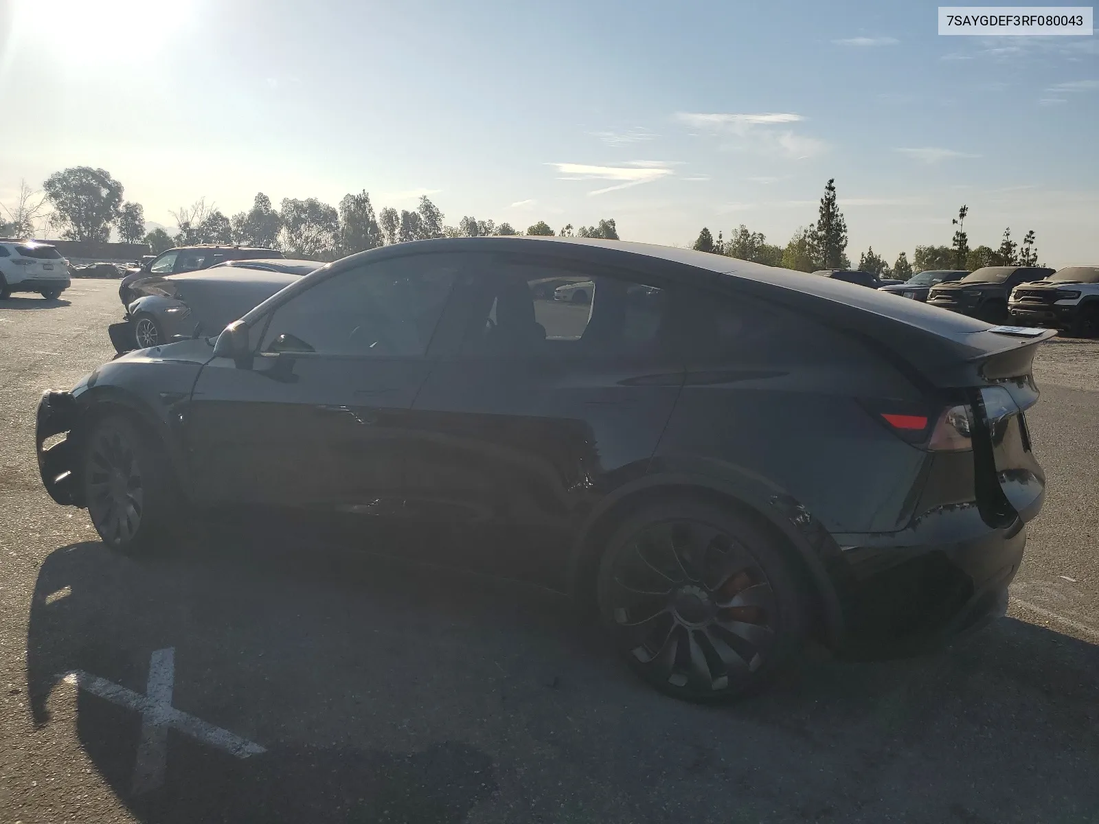 7SAYGDEF3RF080043 2024 Tesla Model Y