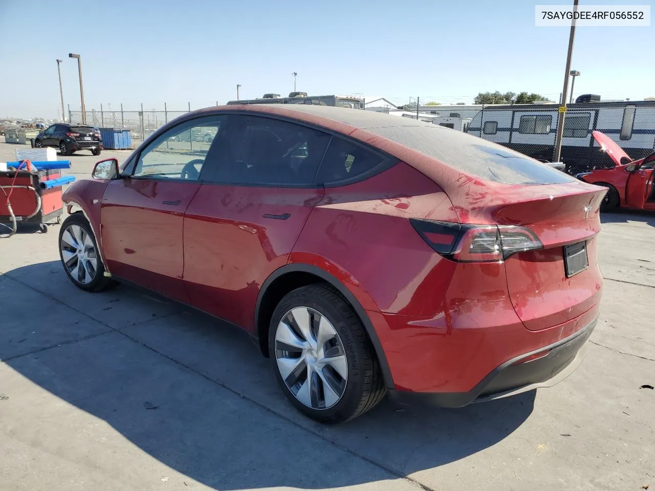 2024 Tesla Model Y VIN: 7SAYGDEE4RF056552 Lot: 67650104