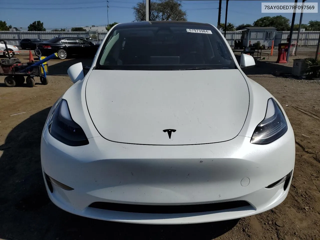 7SAYGDED7RF097569 2024 Tesla Model Y