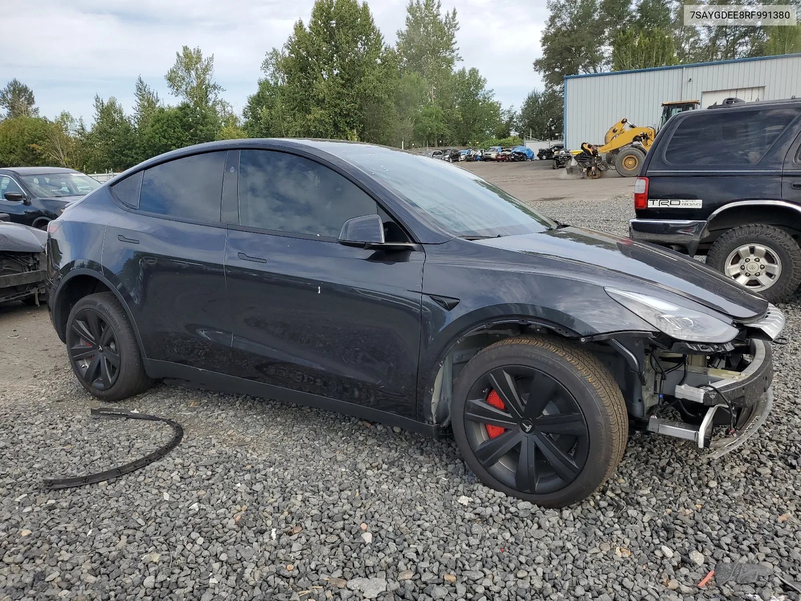 2024 Tesla Model Y VIN: 7SAYGDEE8RF991380 Lot: 68034274