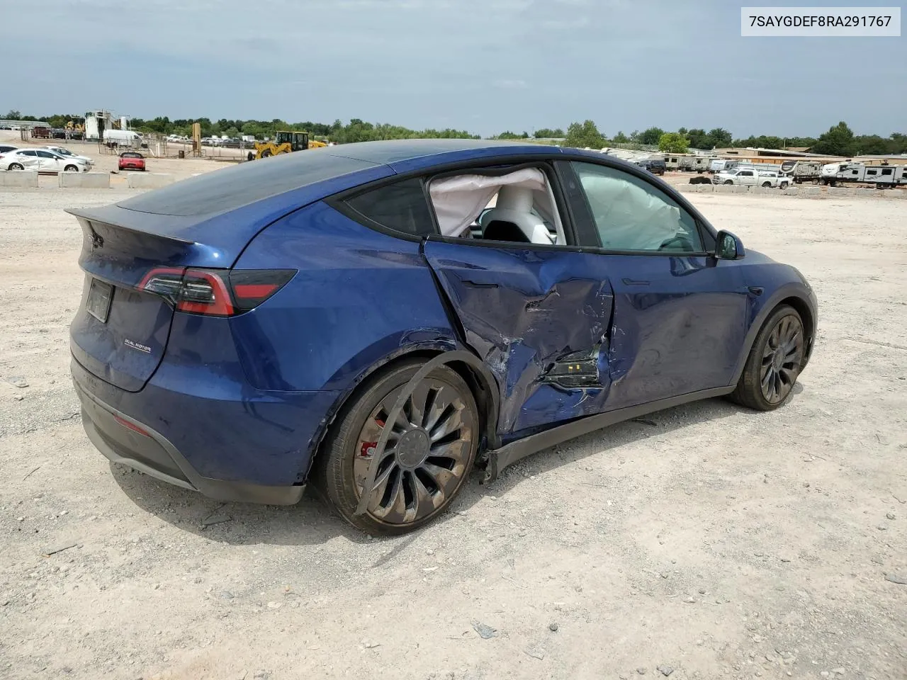 7SAYGDEF8RA291767 2024 Tesla Model Y