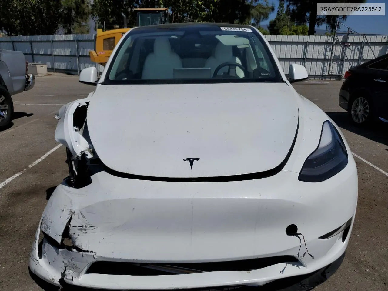 7SAYGDEE7RA225542 2024 Tesla Model Y