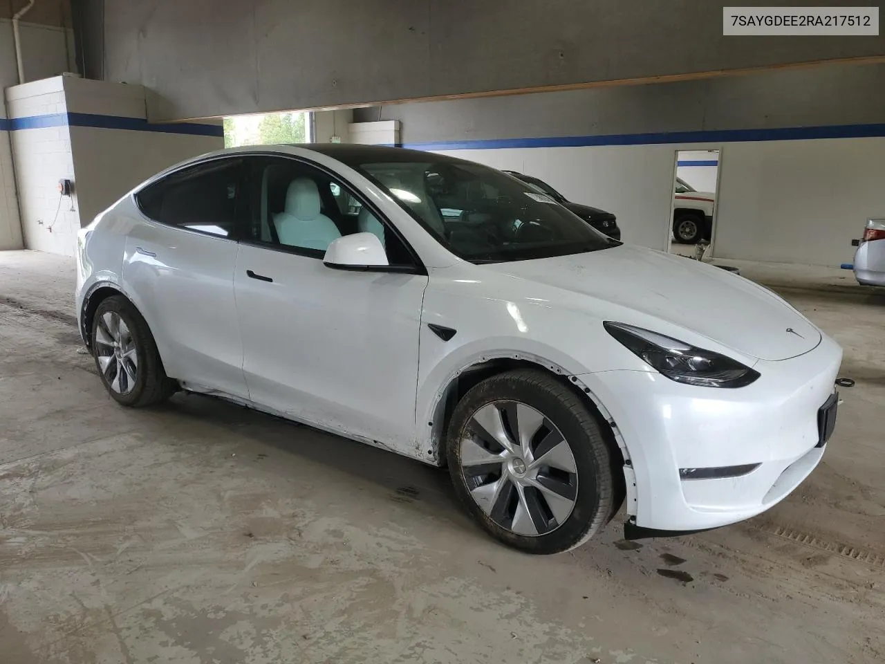 7SAYGDEE2RA217512 2024 Tesla Model Y