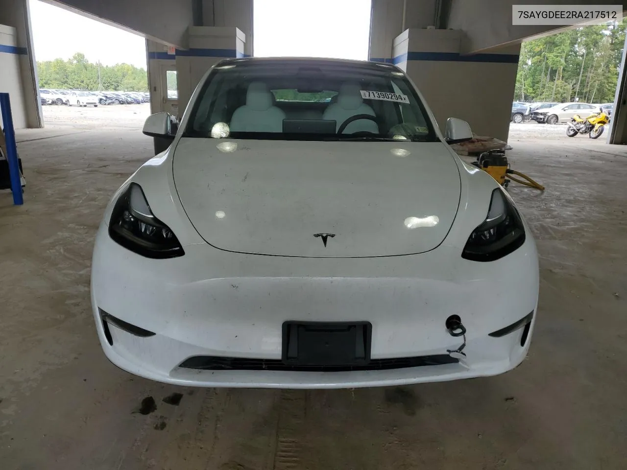 7SAYGDEE2RA217512 2024 Tesla Model Y