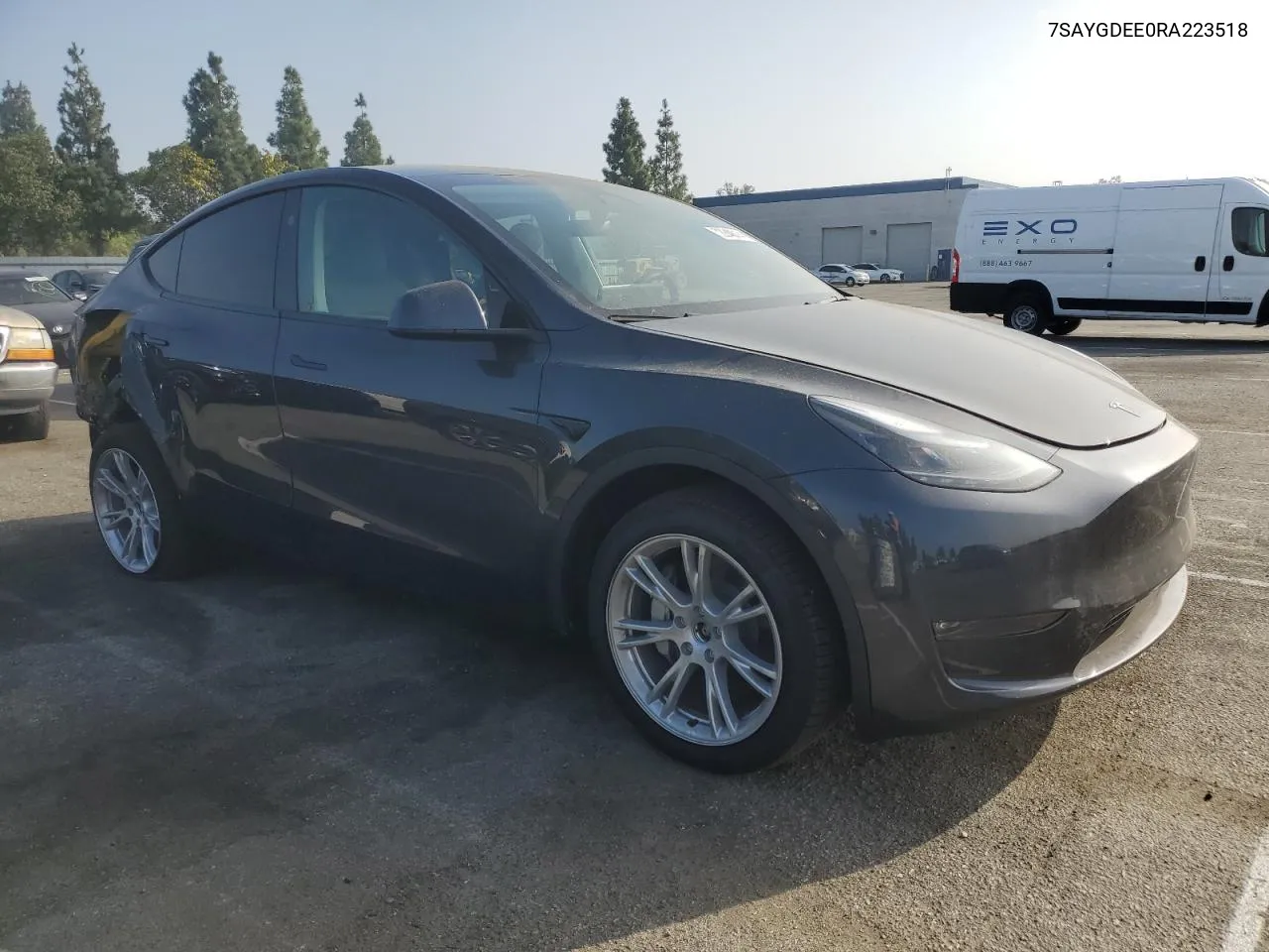 2024 Tesla Model Y VIN: 7SAYGDEE0RA223518 Lot: 72248314