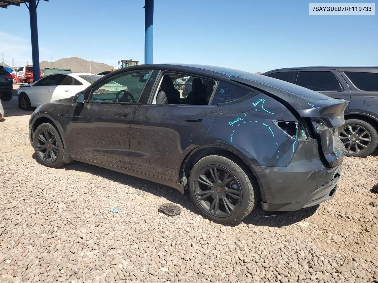 7SAYGDED7RF119733 2024 Tesla Model Y