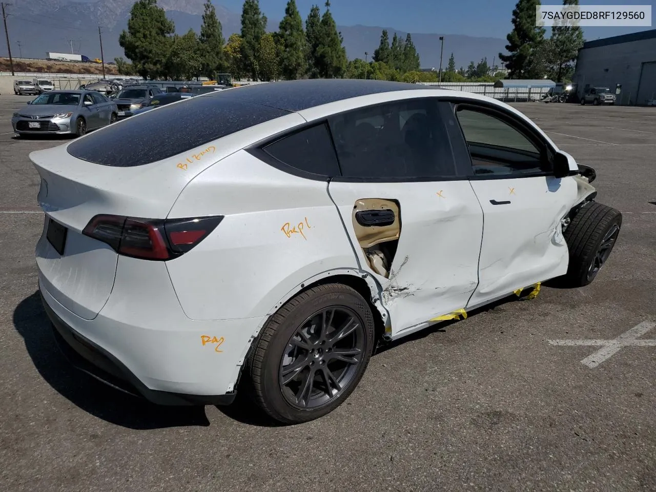 7SAYGDED8RF129560 2024 Tesla Model Y