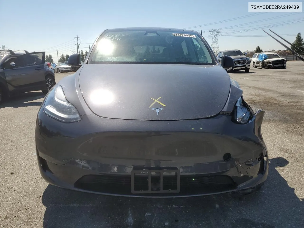 2024 Tesla Model Y VIN: 7SAYGDEE2RA249439 Lot: 73726934