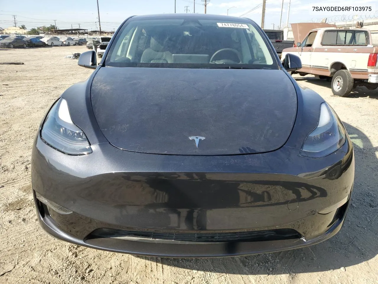 7SAYGDED6RF103975 2024 Tesla Model Y