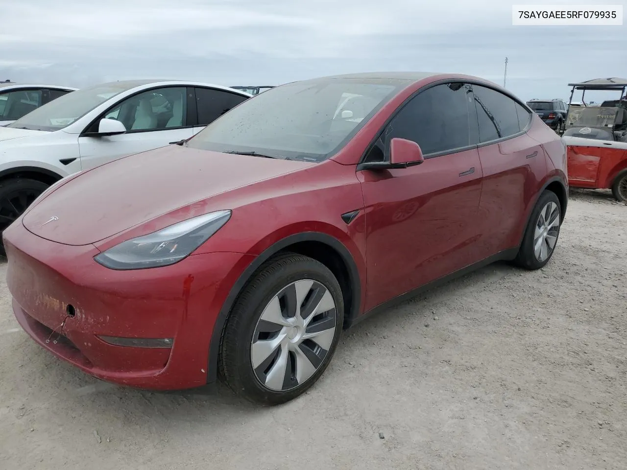 2024 Tesla Model Y VIN: 7SAYGAEE5RF079935 Lot: 75366904