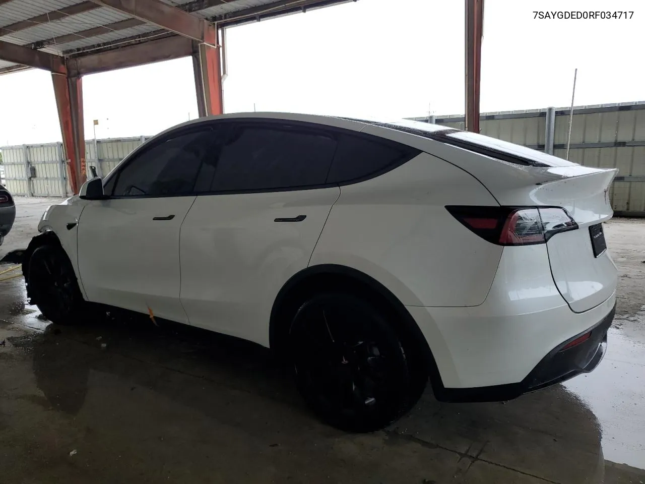 7SAYGDED0RF034717 2024 Tesla Model Y