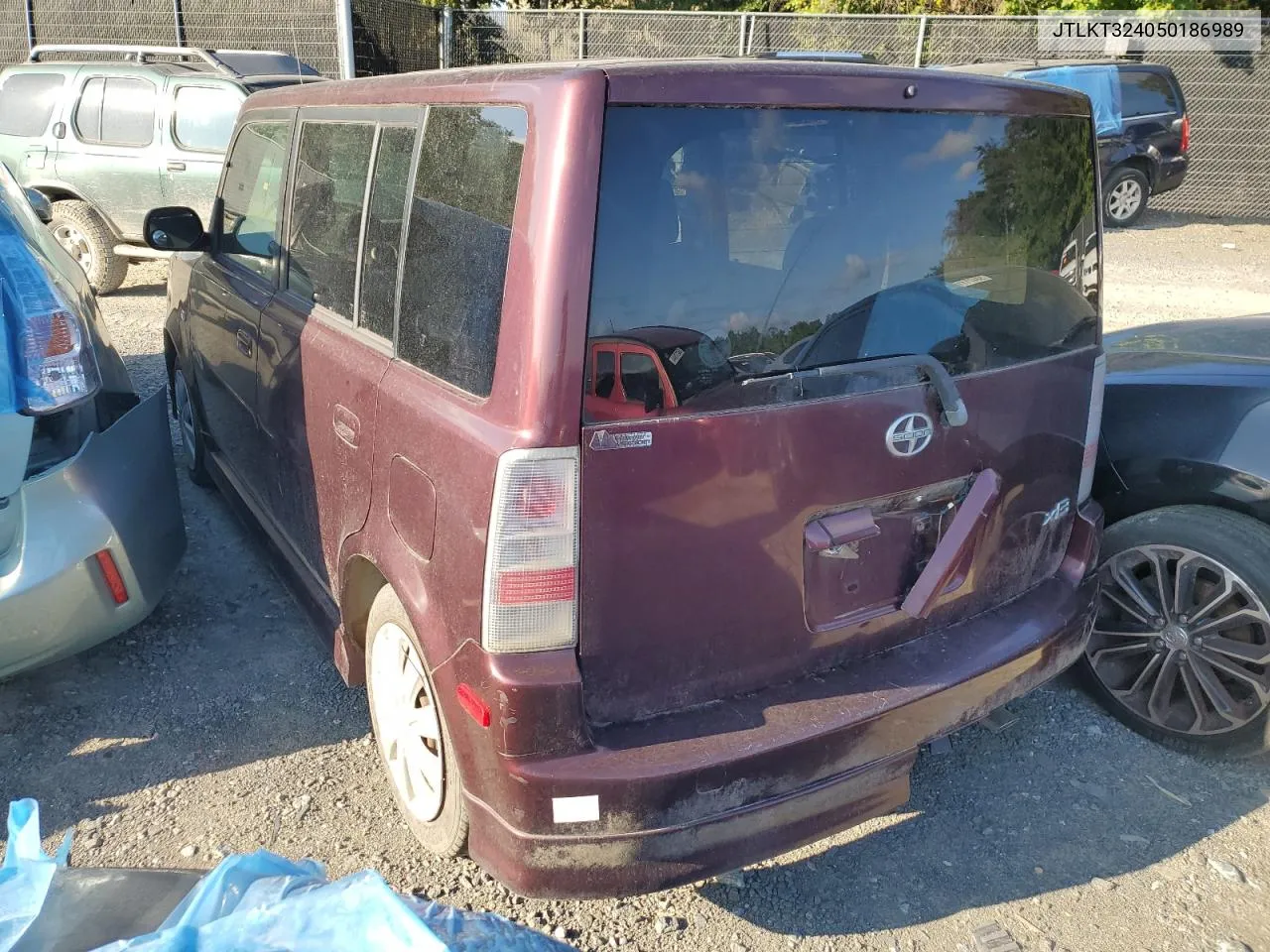 2005 Toyota Scion Xb VIN: JTLKT324050186989 Lot: 48981294