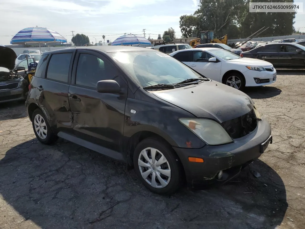 2005 Toyota Scion Xa VIN: JTKKT624650095974 Lot: 73597394