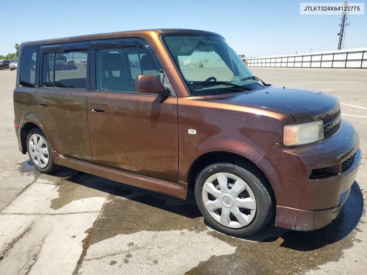 2006 Toyota Scion Xb VIN: JTLKT324X64122775 Lot: 61652764