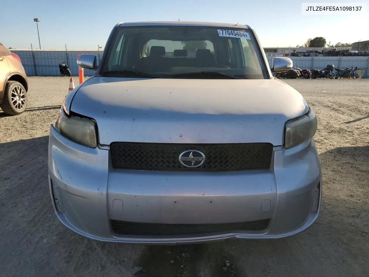 2010 Toyota Scion Xb VIN: JTLZE4FE5A1098137 Lot: 77045484